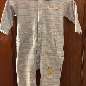 Vintage Classic Pooh Baby 0-3m Snap One piece